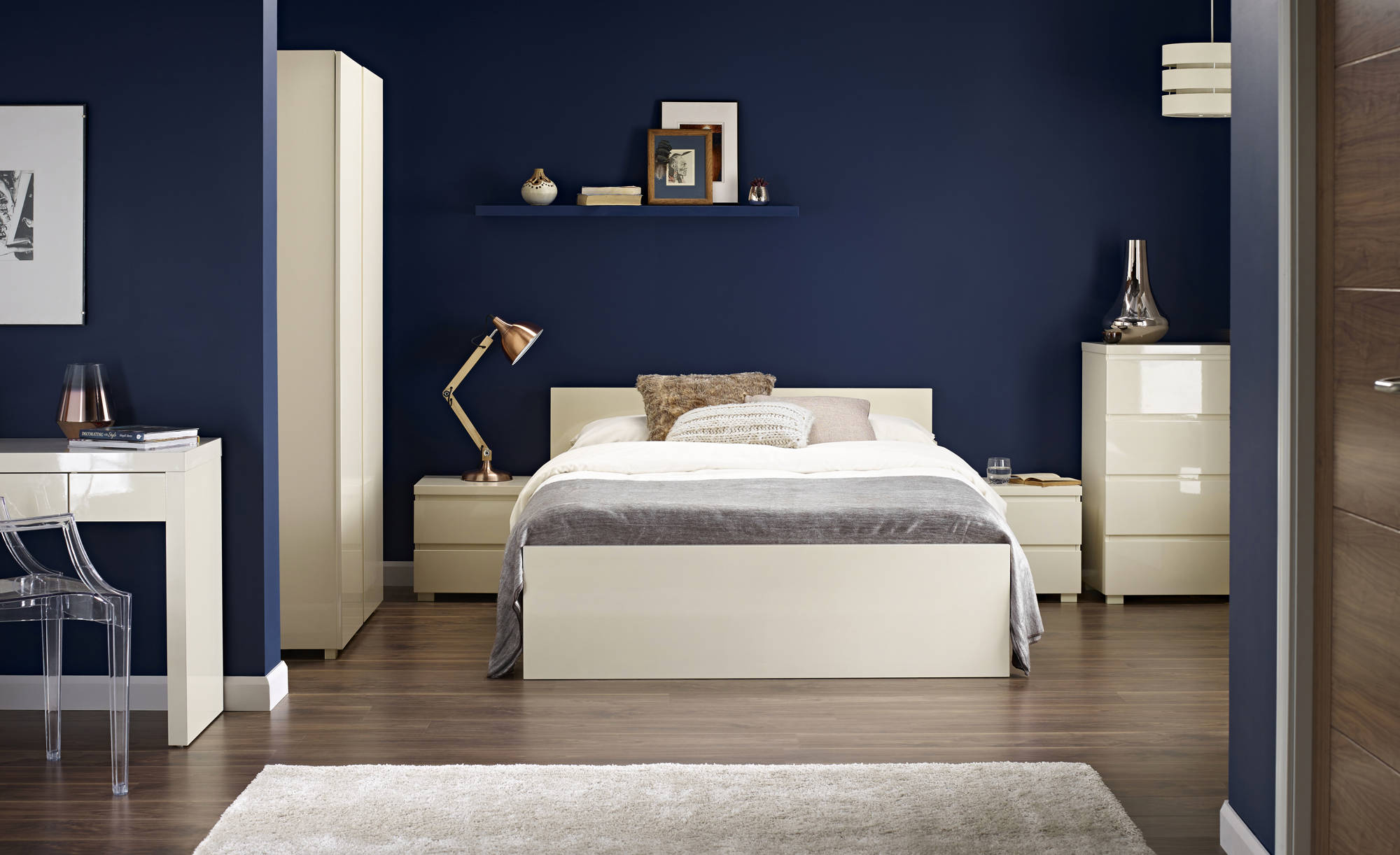 Cuba Bedside Table in Cream - Ezzo