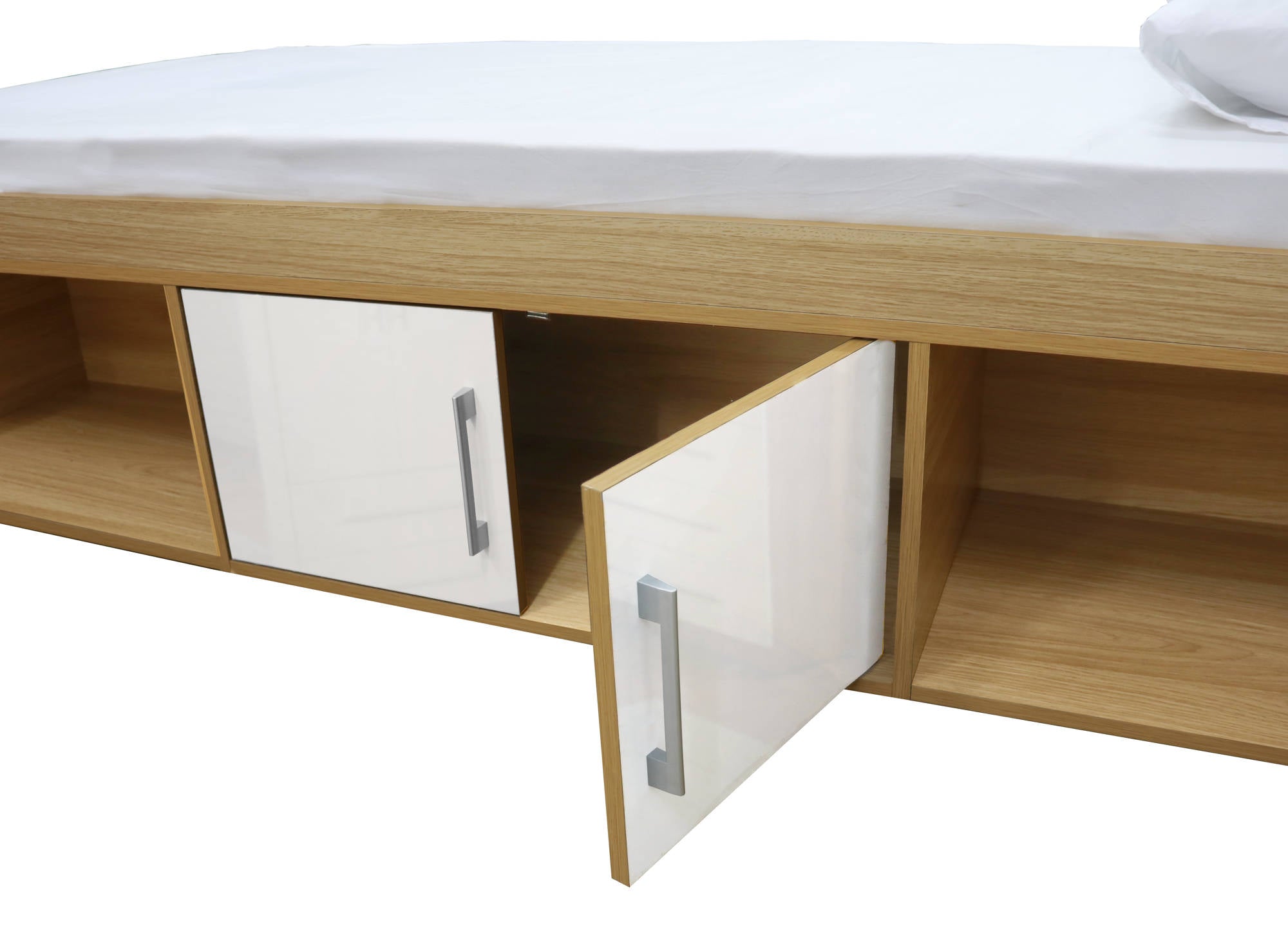 Franklin Cabin Bed in White - Ezzo