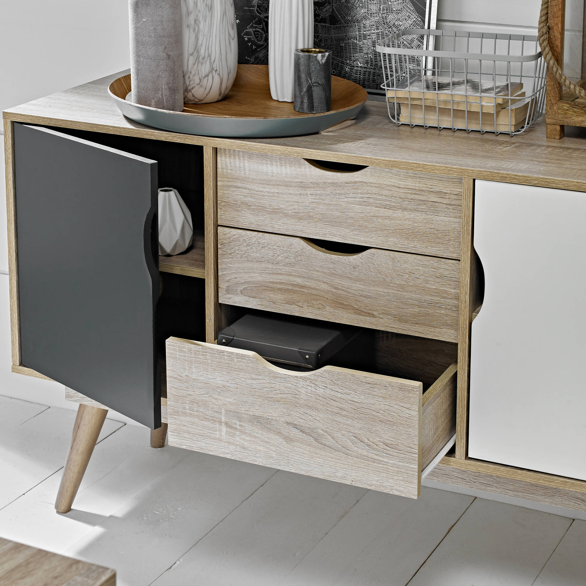 Svalbard Sideboard in Grey - Ezzo