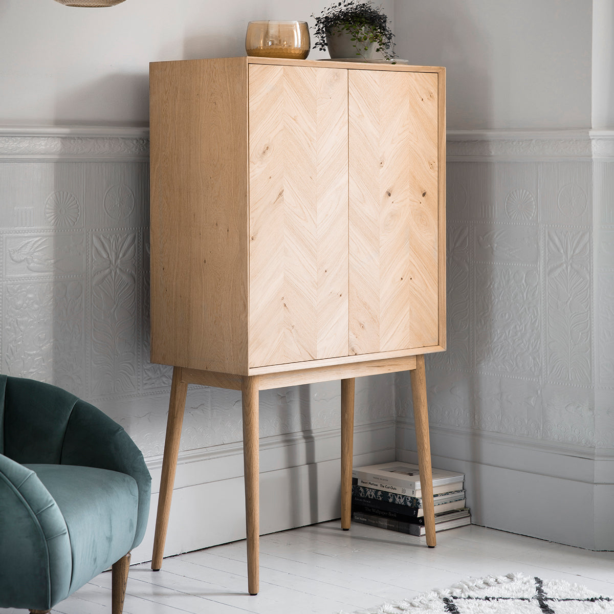 Veneto Cocktail Cabinet - Ezzo